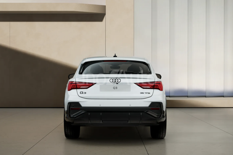 Q3 Sportback 35 TFSI Black line S tronic