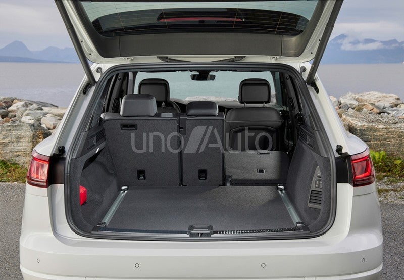 Touareg 3.0TDI V6 Elegance Tiptronic 4M 170kW