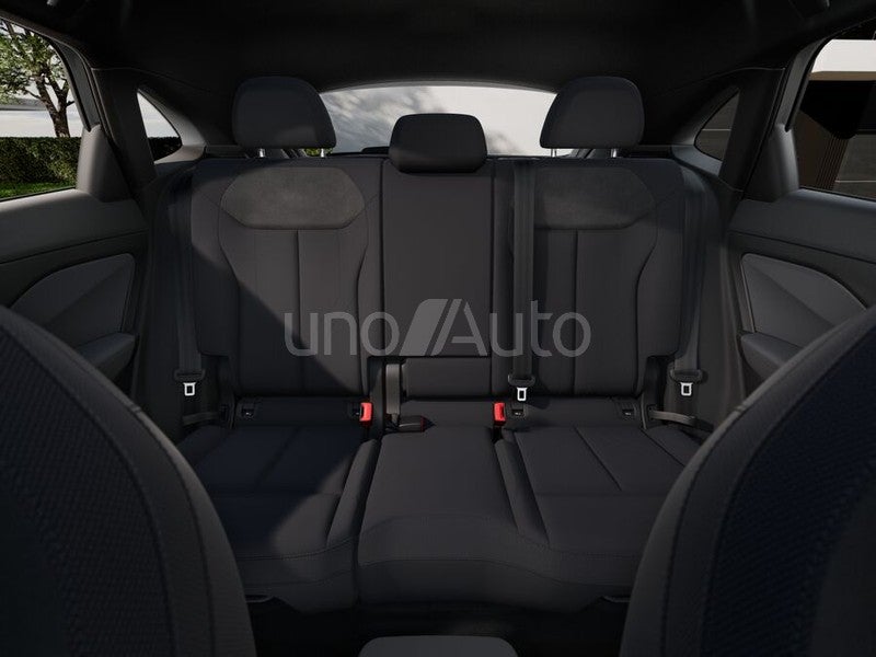 Q3 Sportback e-hybrid S line S tronic 200kW