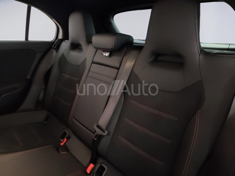 A 180d Progressive Line Advanced 8G-DCT