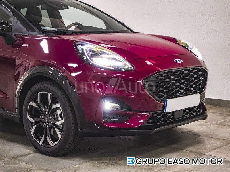 Puma 1.0 EcoBoost MHEV Vivid Ruby Edition 125