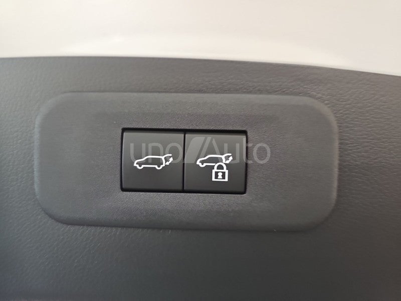 NX 450h+ Premium+ 4WD