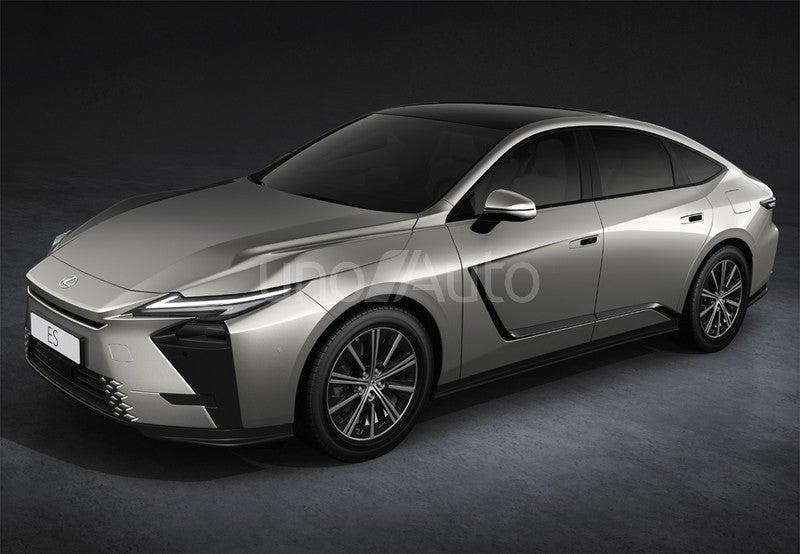 ES 300h Signature AWD