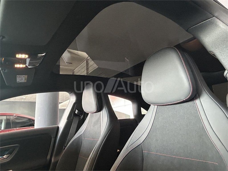 CLASE CLA 180 con tecnología híbrida