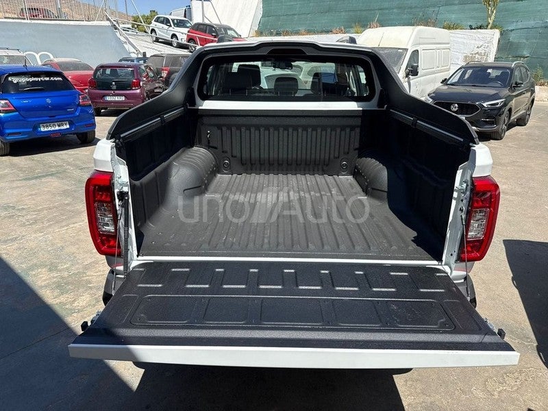 MAX 4WD 8AT
