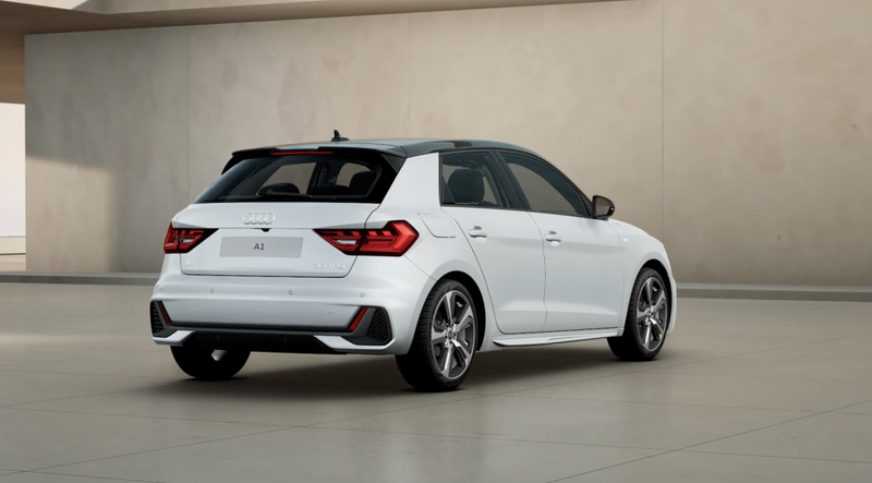 A1 Sportback 30 TFSI Adrenalin S tronic