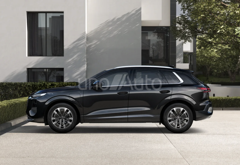 Q3 e-hybrid Advanced S tronic 200kW