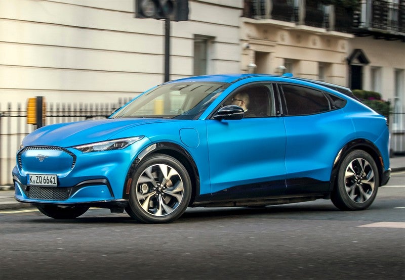 FORD Mustang SUV