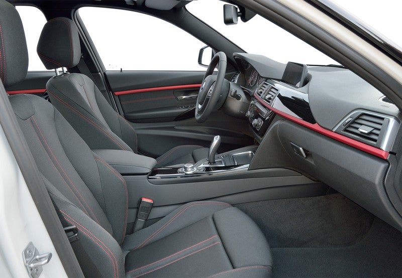 330dA Touring xDrive