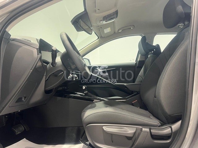 Niro 1.6 HEV Concept 129