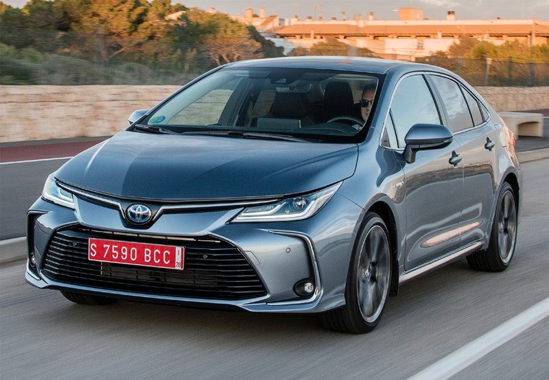 Corolla Sedán 125H Active Tech