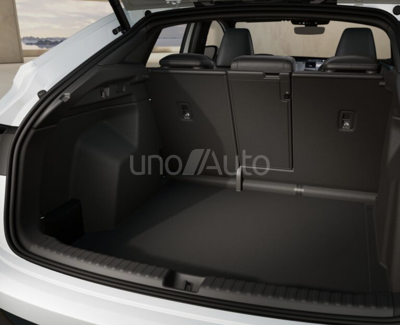 Q4 e-tron Sportback S line 150kW 63KWh
