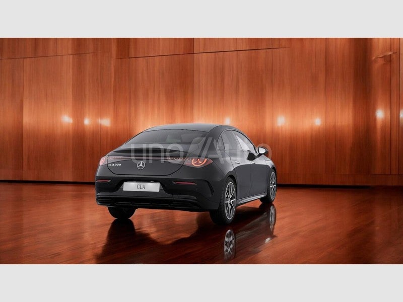 CLA Shooting Brake 220 7G-DCT AMG Line