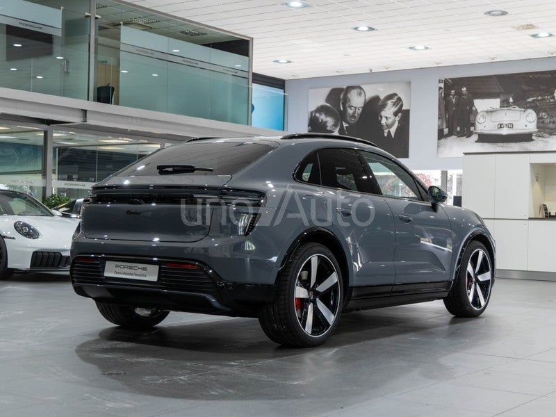 Macan Turbo