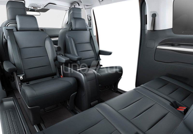 Proace Shuttle L2 2.0D 8pl. Portón VX Plus 145