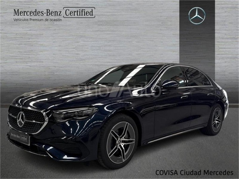 CLASE E 300 de berlina con tecnología híbrida EQ