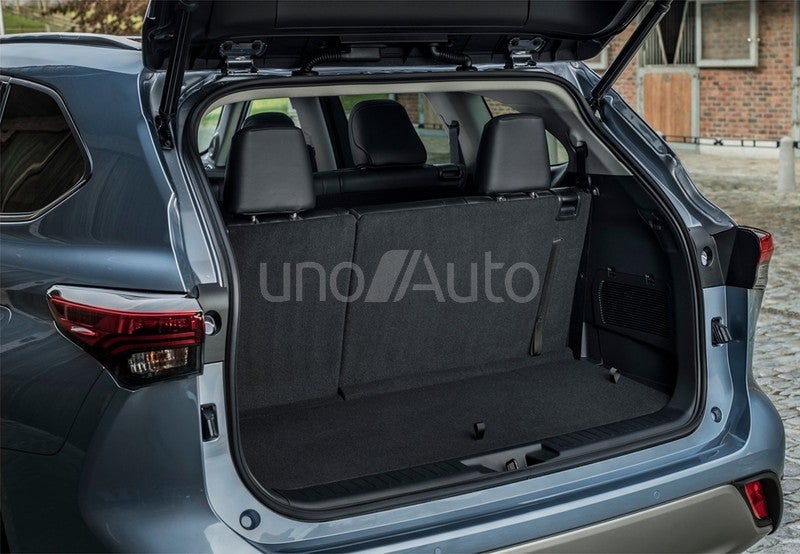Highlander 2.5 hybrid Advance