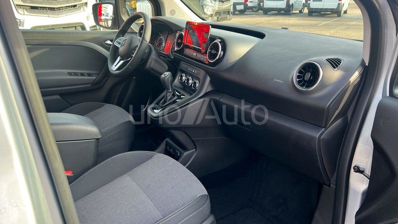 110 CDI 70kW Tourer Base