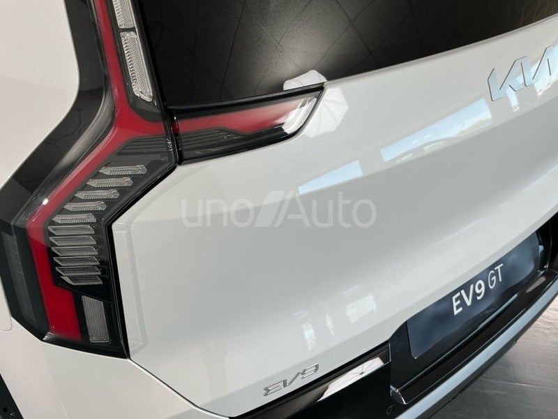 KIA EV9 GT-Line 99,8kWh 283kW AWD 7pl