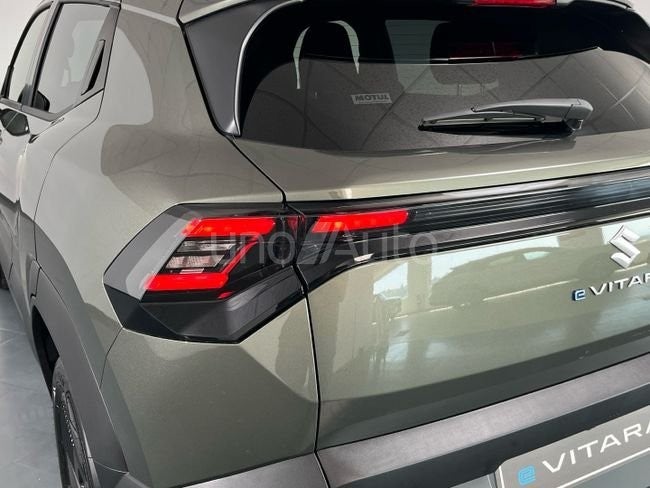 e VITARA 61 kWh S2 2WD