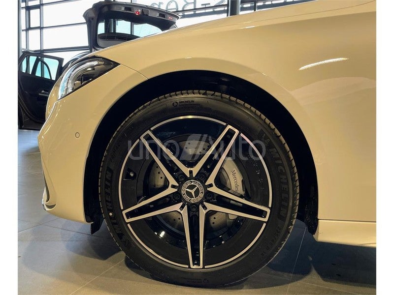 CLASE C 300 d e tecn. híb. EQ Berlina