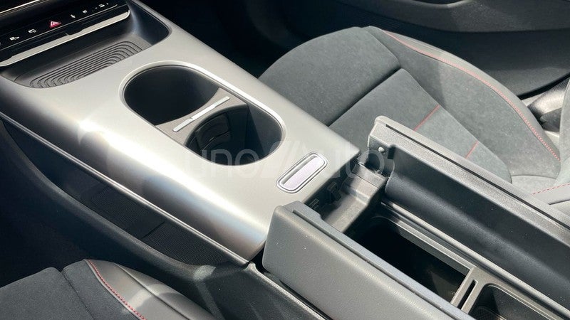 CLA Eléctrico 250+