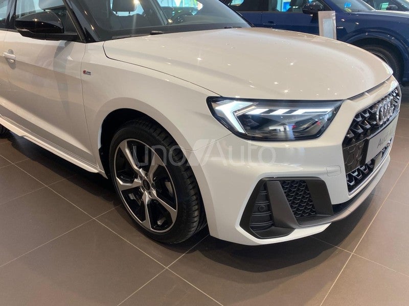 A1 Sportback 30 TFSI Adrenalin S tronic 85kW
