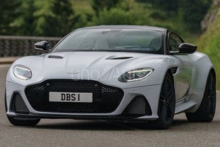 ASTON MARTIN DBS Superleggera