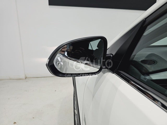 Stonic 1.0 T-GDi MHEV Drive 100 DCT