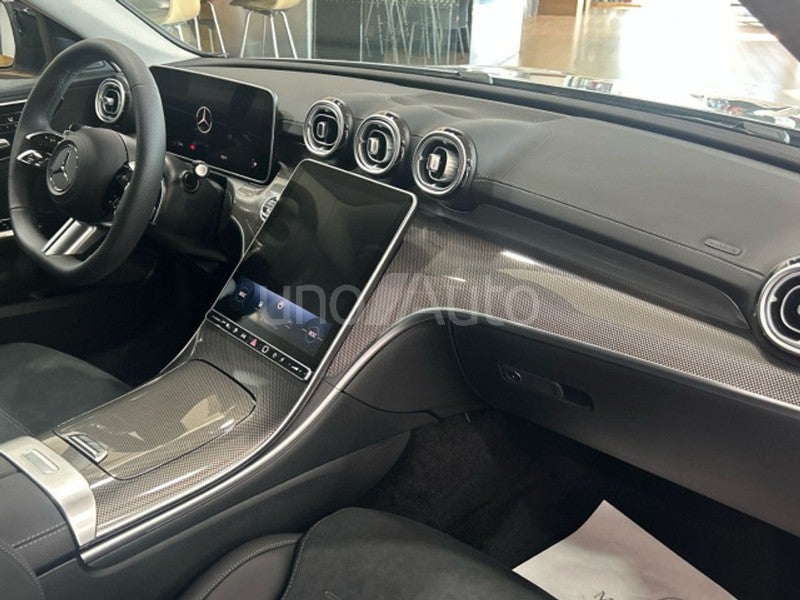 300 e con tecnología híbrida EQ