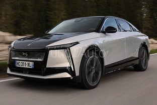 DS Nº8 Long Range Étoile AWD 97.2KWh