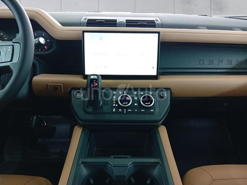 3.0D I6 250 X-Dyn HSE 110 Auto 4WD MHEV
