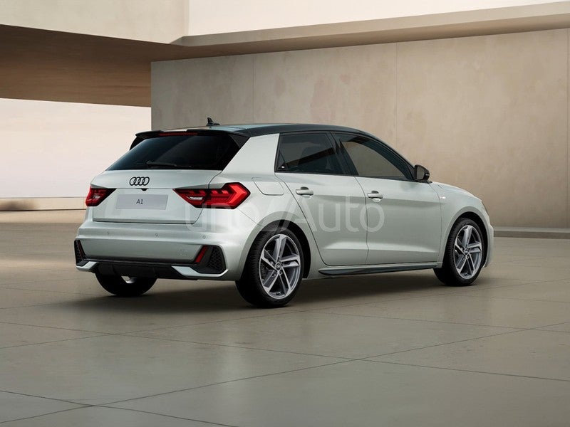 A1 Sportback 30 TFSI Adrenalin Black edition