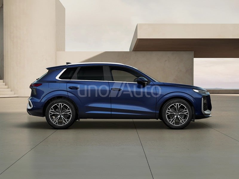 Q3 e-hybrid Launch Edition S tronic 200kW