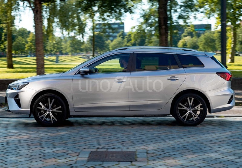 5 Luxury 61kWh