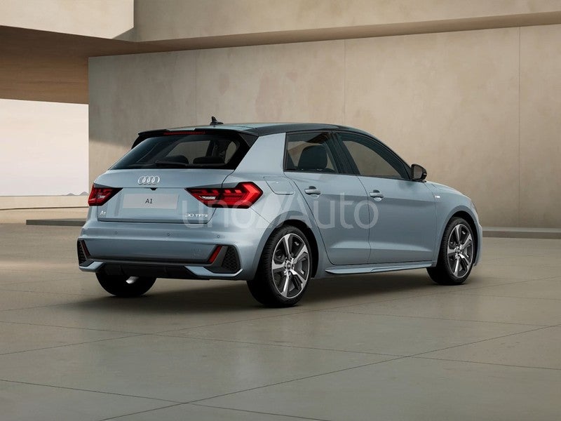 A1 Sportback 30 TFSI Adrenalin S tronic