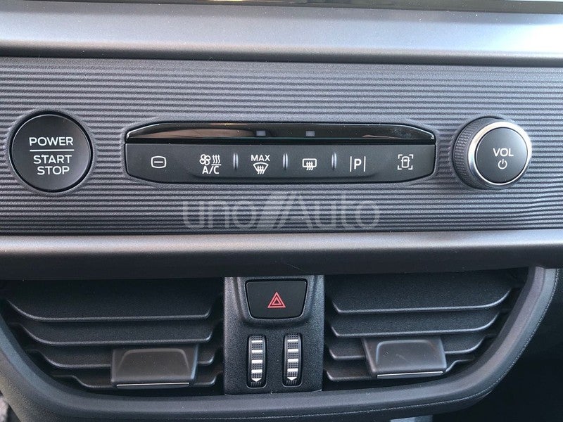 Tourneo Courier 1.0 Ecoboost Titanium