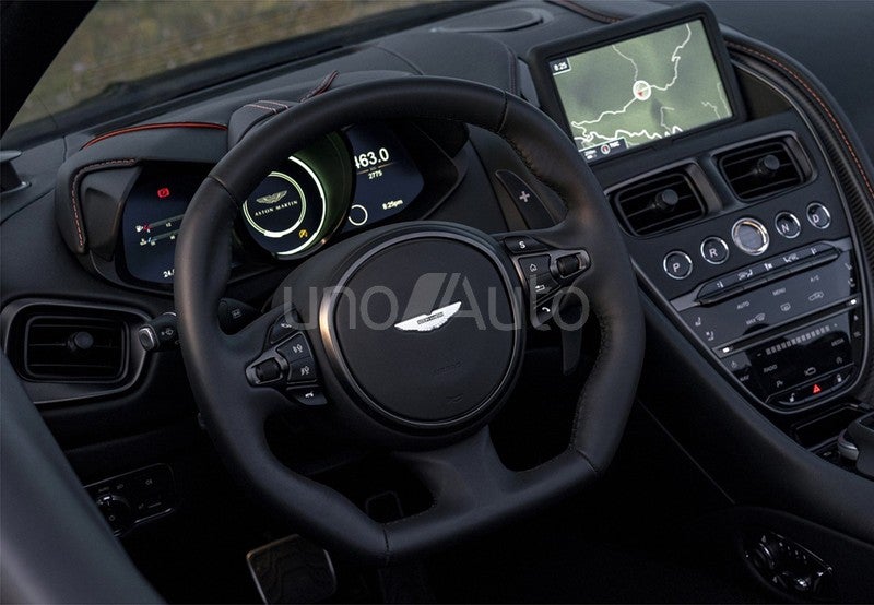 DBS Superleggera Volante