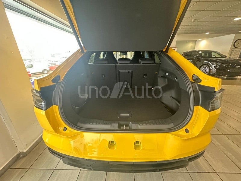 Capri RWD Rango Standard Premium 52kWh