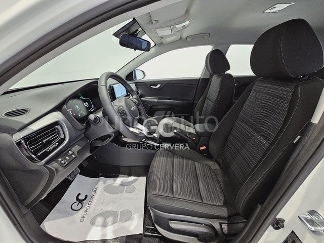 Stonic 1.0 T-GDi MHEV Drive 100 DCT