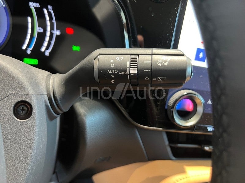 NX 450h+ Premium+ 4WD