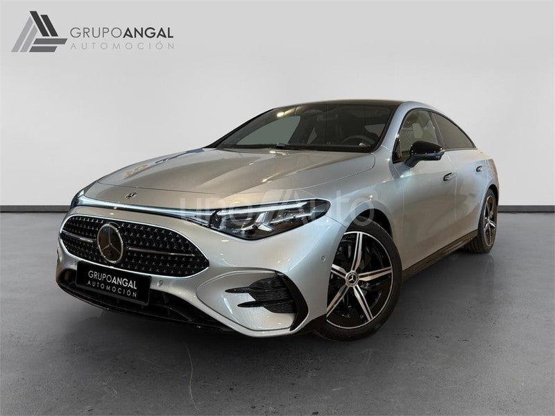 CLASE CLA 220 con tecnología híbrida