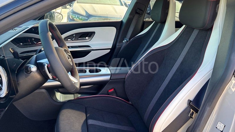 CLA Eléctrico 250+