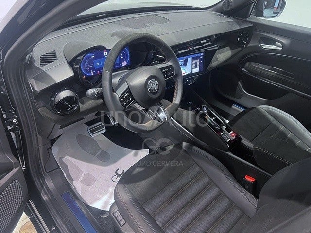 Junior Ibrida 1.2 Intensa 108kw eDCT6