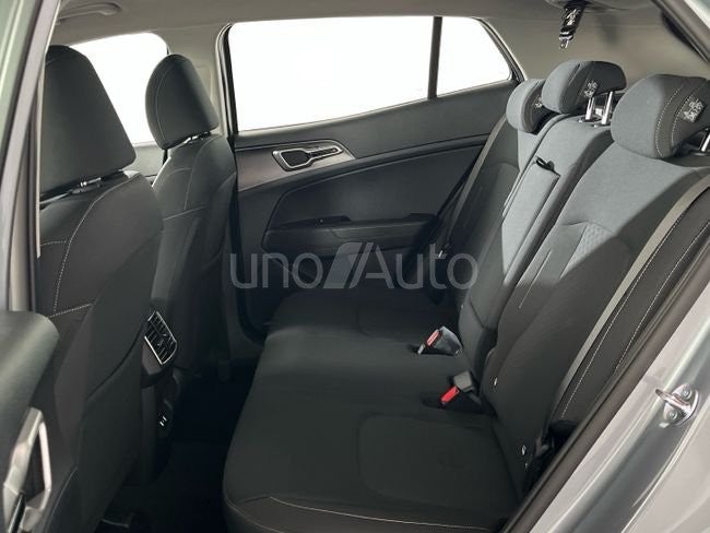 Sportage 1.6 T-GDi HEV Concept 239