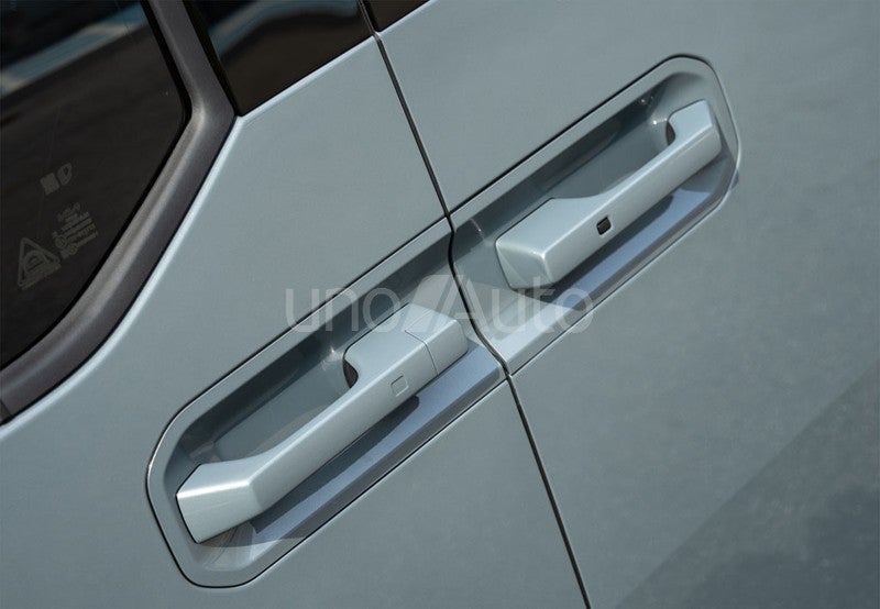 PV5 Passenger L2H1 Medium Range Plus