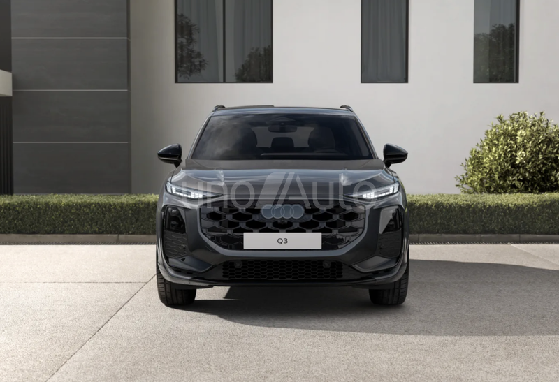Q3 e-hybrid Black Line S tronic 200kW