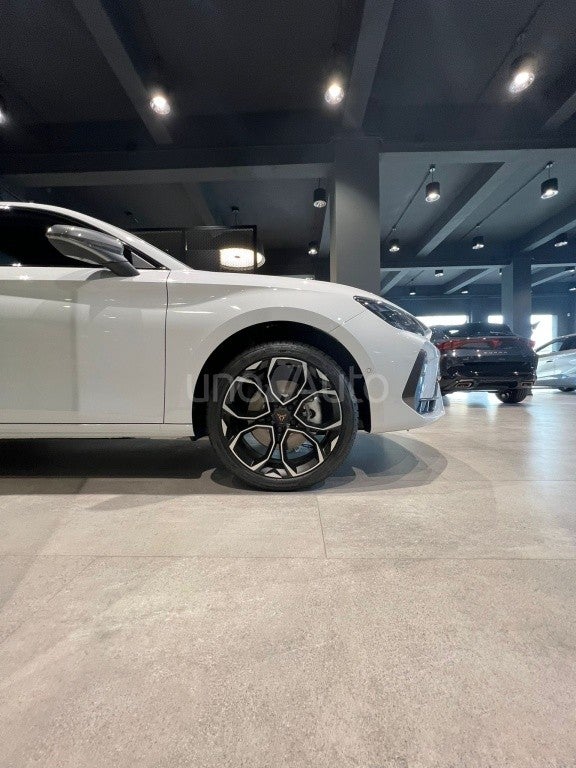 León 1.5 TSI e-Hybrid 150kW DSG