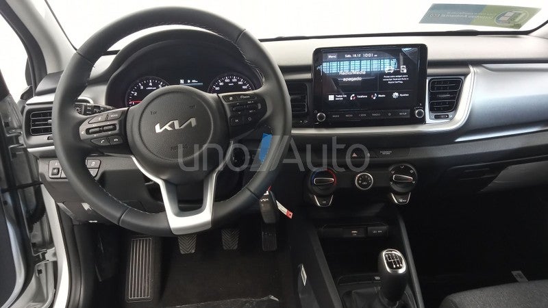 Stonic 1.0 T-GDi MHEV Concept 100