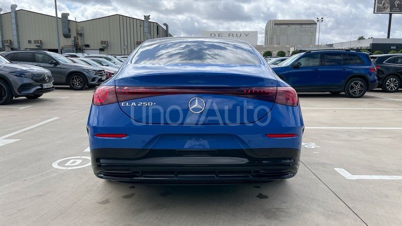CLA Eléctrico 250+